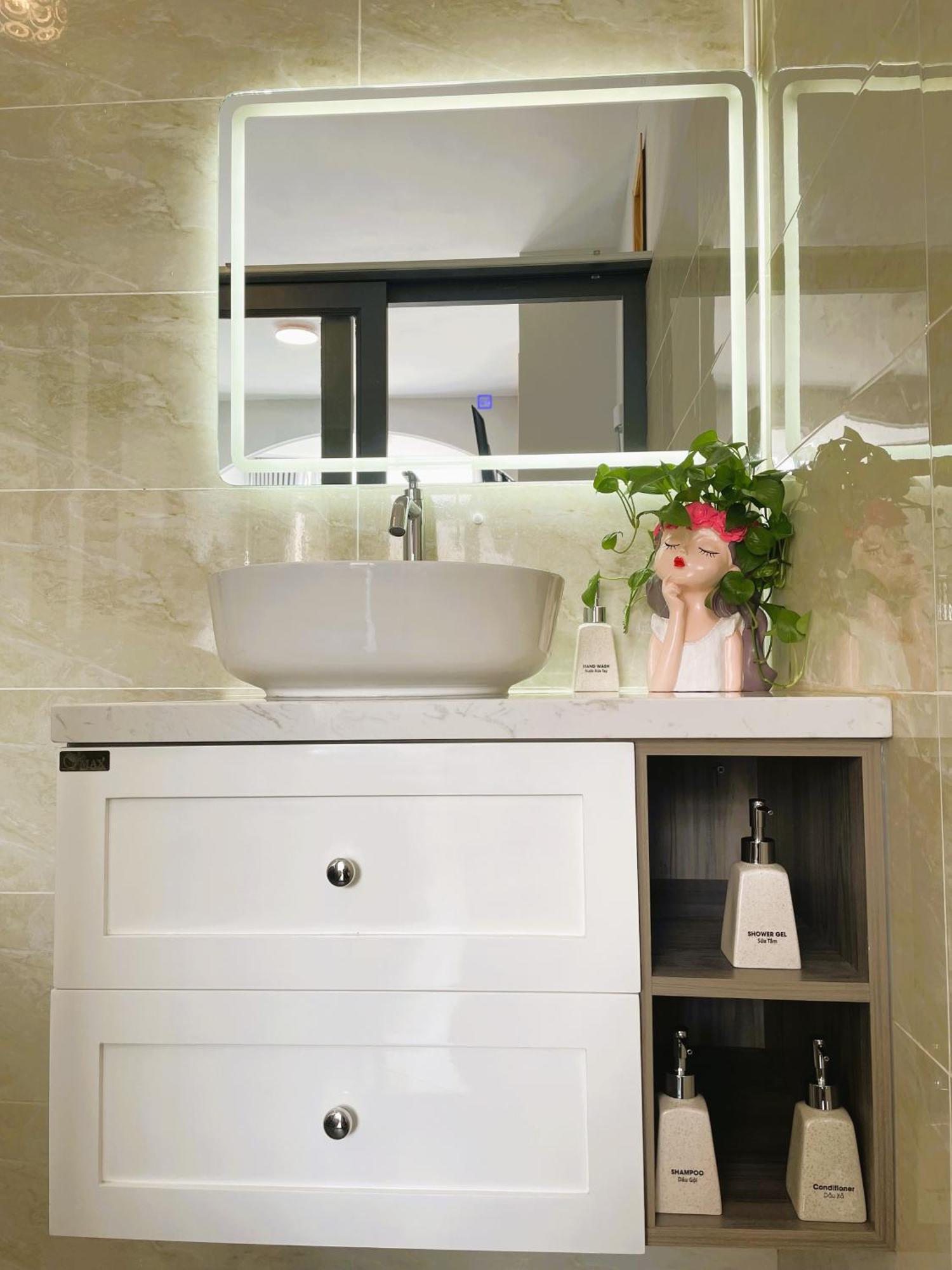 6Even Hotel - Have A Staycation In The Cafe Apartments Building ホーチミン市 エクステリア 写真